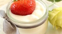 The 6 Healthiest Greek Yogurts, According to Dietitians