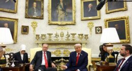 Trump's 24 carat (White) Gold House: Just wait for the £157m ballroom!