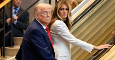 UN blames Trump team for nonworking escalator, teleprompter