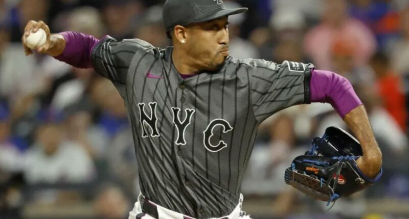 Why Carlos Mendoza didn't pitch Edwin Diaz in 11th inning