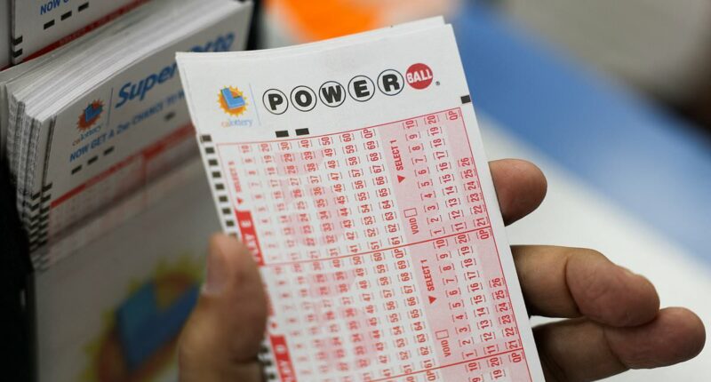 Winners of massive $1.8 billion Powerball jackpot live in two states