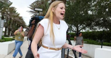 Would-be Trump assassin's daughter loses it outside court