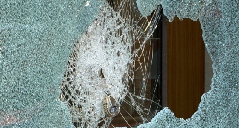 6 charged in $170K Rolex smash-and-grab on Magnificent Mile