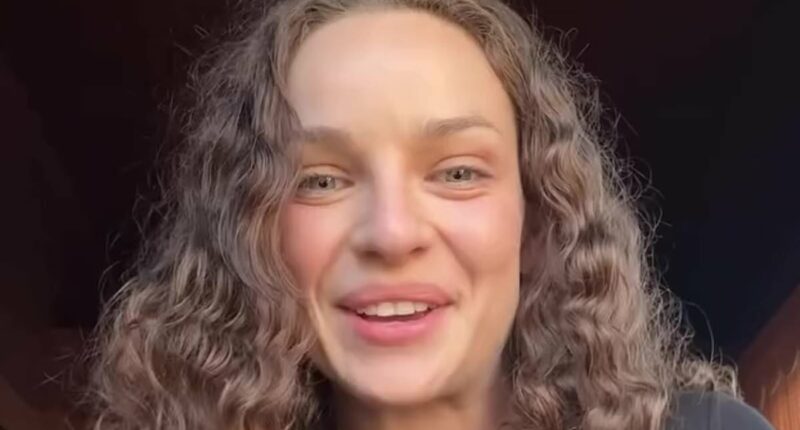 Abbie Chatfield hits back after being trolled over her $70 comedy show: 'Pay to watch what exactly?'