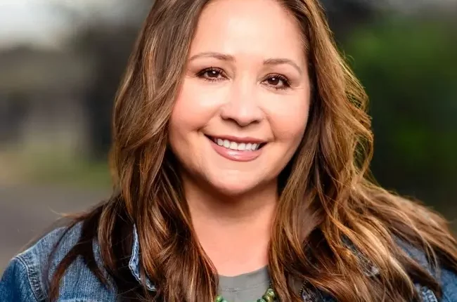 Adelita Grijalva Age, Husband, Children, Family, Wikipedia |