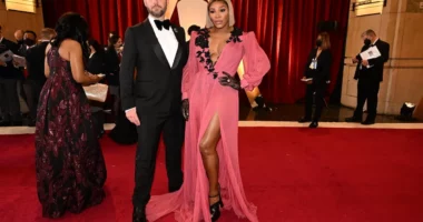 Alexis Ohanian Defends Serena Williams Amid 'Breathtakingly Stupid' Cotton Controversy