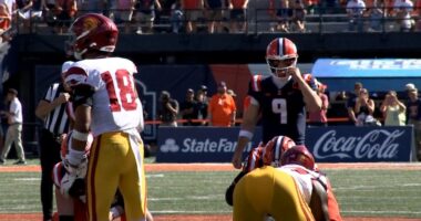 Altmyer and Illini continue to be proven in one-score games