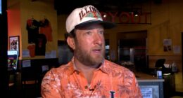 Barstool Sports' Dave Portnoy talks Illini football, Champaign pizza