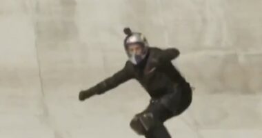 Brazilian skateboarder breaks two world records