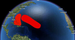 COMPUTER MODELS, SATELLITE: Tropics heat up as Invest 94L threatens to flirt with Florida