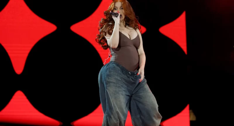 Cardi B Proves She Can Still Throw Down on Stage While Pregnant at Global Citizen Festival