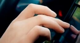 Carmakers to bring physical buttons back to dashboards
