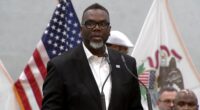Chicago Mayor Brandon Johnson signs 'Right to Protest' executive order Tuesday amid ICE crackdown in city, suburbs