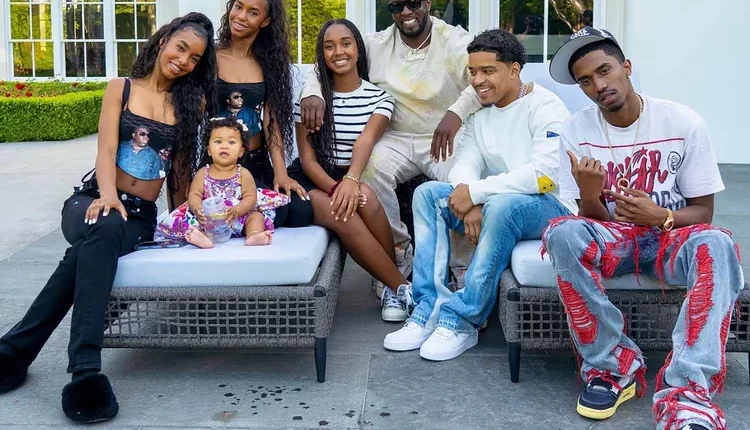 Sean Diddy and Family. Source: Diddy/Instagram