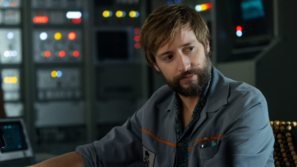 Earth Episode 7 Makes Facehuggers Grosser Than Ever With This Twist