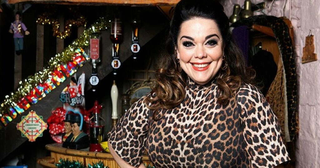 Emmerdale icon Lisa Riley declares love for ITV soap co-star with cosy snap