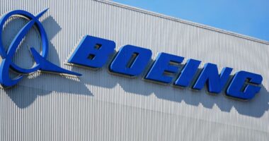FAA seeks $3.1M fine from Boeing over safety violations