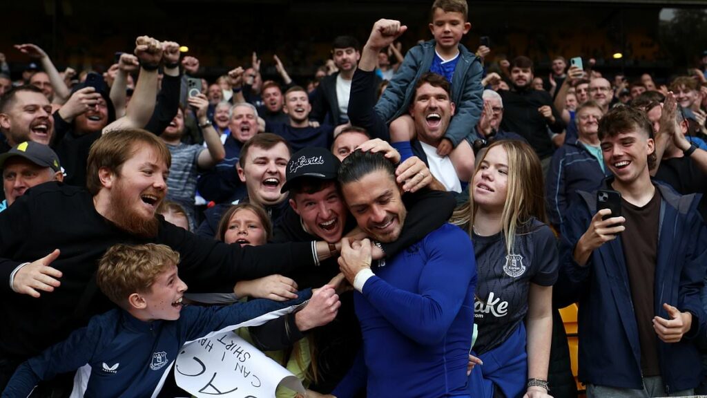 How Everton fell in love with Jack Grealish: The secret late-night phone call, a trick question from David Moyes and the hidden moments that wowed his new team-mates