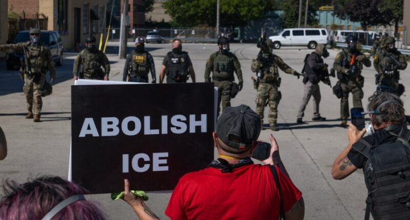 ICE protesters clash with federal agents in Chicago