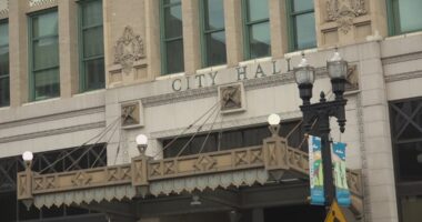 Jacksonville council's late meeting sees budget debate