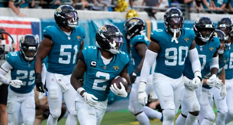 Jaguars defeat Panthers 26-10 | firstcoastnews.com
