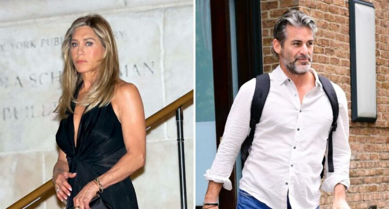 Jennifer Aniston and Boyfriend Jim Curtis Step Out For NYC Dinner