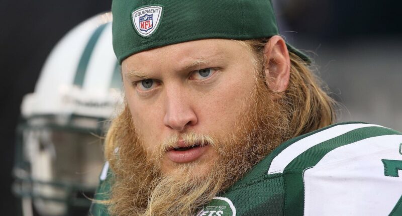 Jets legend Nick Mangold 'disgusted' by New Jersey town after it defied Trump's order to honor Charlie Kirk