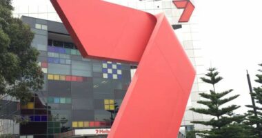 Channel 7 to merge with SCA