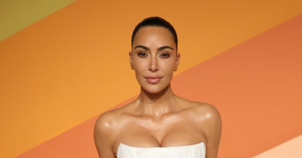 Kim Kardashian Shares Exactly How She Stays Toned — and Announces NikeSkims