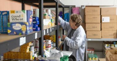 Maine's food pantries stare down volunteer shortage while anticipating cuts