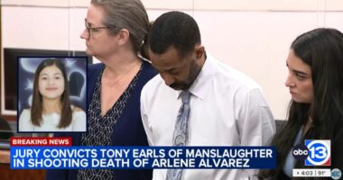 Man killed girl while shooting at armed robbery suspect