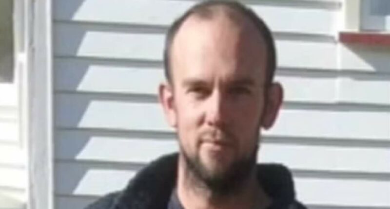 Man shot dead and cop injured in area where police are hunting for fugitive father four years after going on the run with his three children in New Zealand wilderness