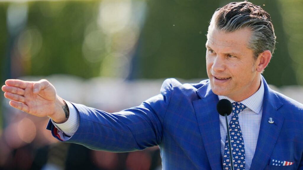 Pentagon restricts journalists with new reporting policies