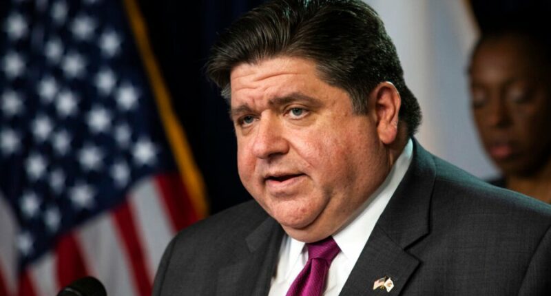 Pritzker signs executive order on IL vaccine access ahead of respiratory virus season