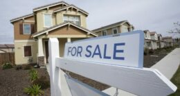 Share of mortgages with rates above 6% reaches 10-year high