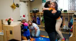 Starting school can be hard for young kids. Here’s how to help with separation anxiety
