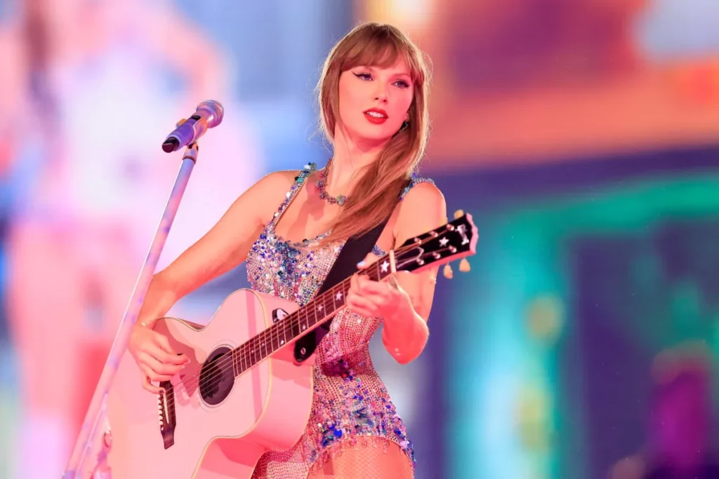 Taylor Swift Felt 'Isolated' By Pop Artists When She Moved Over From Country Music