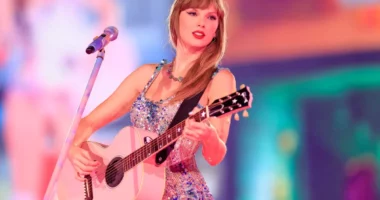 Taylor Swift Felt 'Isolated' By Pop Artists When She Moved Over From Country Music