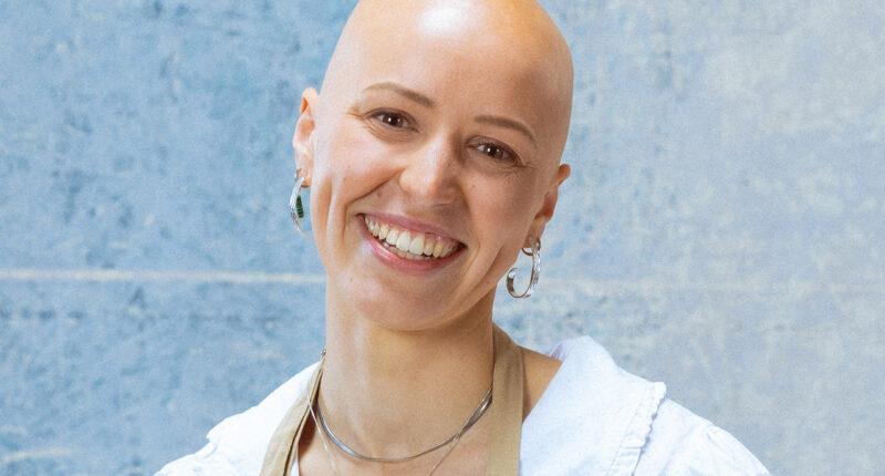 'The Great British Baking Show' star baker Jasmine opens up about her journey with alopecia: "I genuinely am starting to enjoy not having hair and being different"