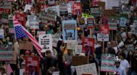 Thousands protest in Chicago as Trump renews Guard threat