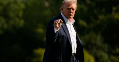 Trump to address top military leaders at Quantico meeting