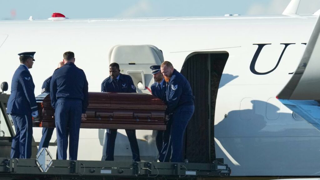 Vance flies to Arizona with Charlie Kirk's casket aboard Air Force Two