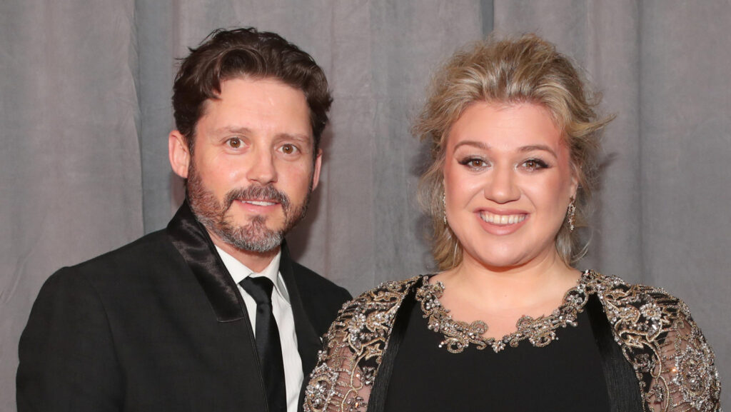 What We Know About Kelly Clarkson's Kids After Brandon Blackstock's Death