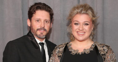 What We Know About Kelly Clarkson's Kids After Brandon Blackstock's Death