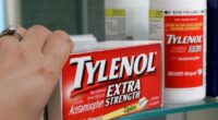What should pregnant women do after Tylenol announcement?