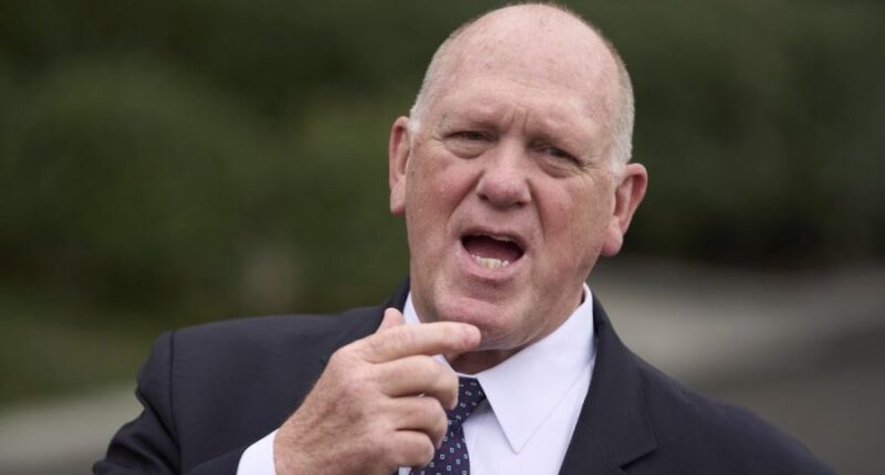 White House: Trump 'stands by' Homan amid allegations of bribery