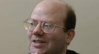 Wikipedia Co-Founder Larry Sanger Tells Tucker Carlson that the Site Blacklists Breitbart News