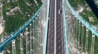 World's tallest bridge opens to traffic in China