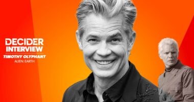 ‘Alien: Earth’ Star Timothy Olyphant Reveals the “Only Thing” Noah Hawley Told Him About Kirsh’s Backstory