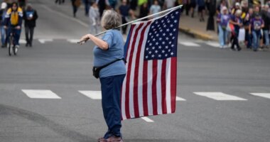 'No Kings': Photos from rallies around the world
